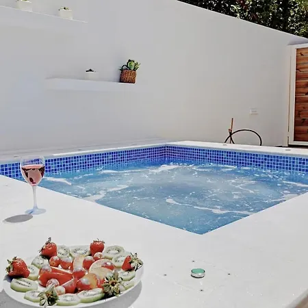 Olivella Luxury Villa Khartáta